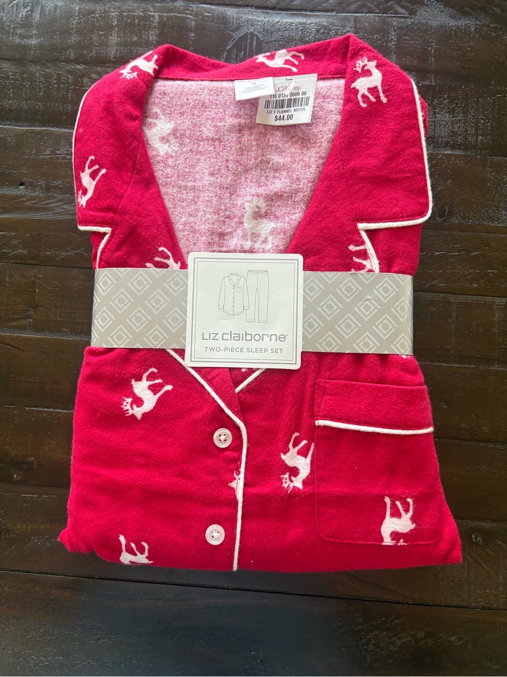 NWT Liz Claiborne Red Reindeer Cotton Flannel Pajama Set Women’s Small - Picture 2 of 9